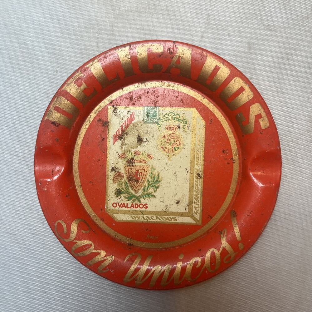 delicados ovalados advertising ashtray Tin Litho Son Unicos! C1940s